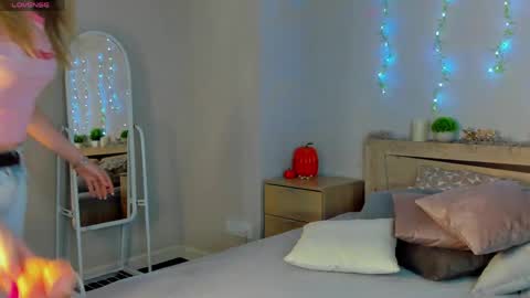 sandraa_anderson online show from 05.03.26