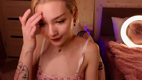 Sandy  online show from 01.05.25