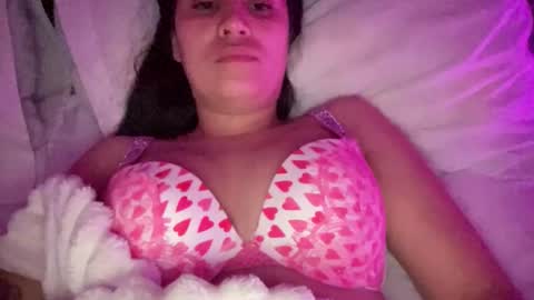 SANDRABREEZE online show from 04.25.26