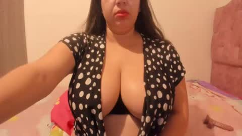 Snapshot of sandraclarkx69 chatting on 06.28.26 sandraclarkx69 online show from 06.28.26