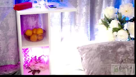 Snapshot of sandrami__ chatting on 02.27.25 Sandra online show from 02.27.25