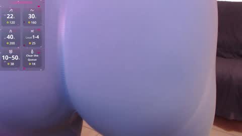 Snapshot of sandrawoolf chatting on 12.08.24 sandrawoolf online show from 12.08.24