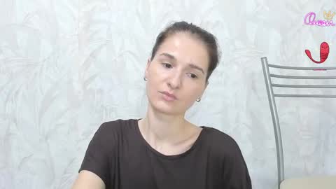 SandraxRay online show from 05.12.26