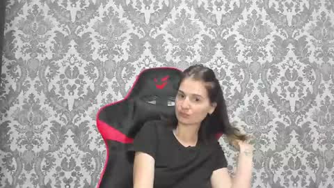 SandraxRay online show from 06.06.26