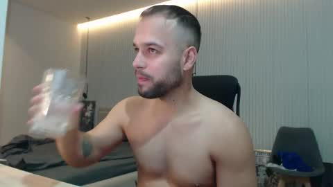 DeAlex online show from 10.15.25