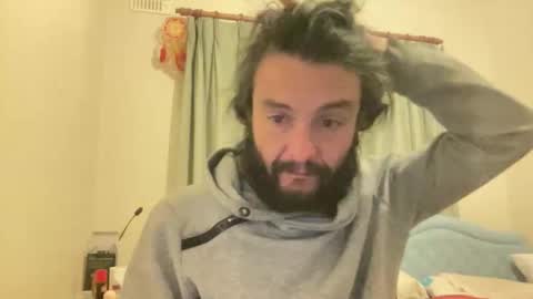 Snapshot of sandroanderson chatting on 11.24.25 Sandro Andersom online show from 11.24.25