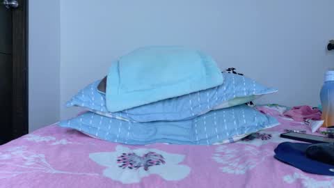 sandy online show from 11.12.25