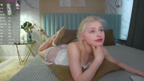 Sandy online show from 04.28.26