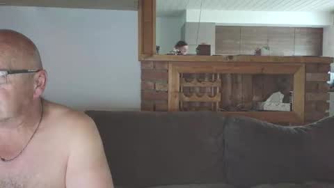 sanroom online show from 10.10.25