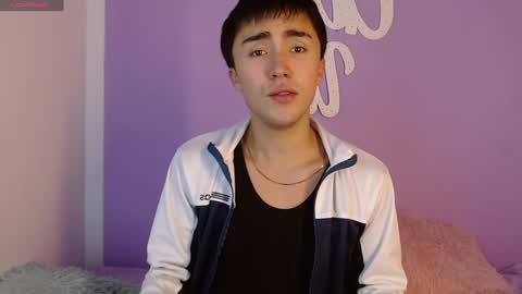 Snapshot of santi_fabulous chatting on 12.04.24 santi_fabulous online show from 12.04.24