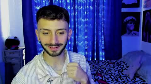 Snapshot of santi_mateo chatting on 04.02.26 Santi online show from 04.02.26