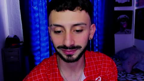 Snapshot of santi_mateo chatting on 04.03.26 Santi online show from 04.03.26