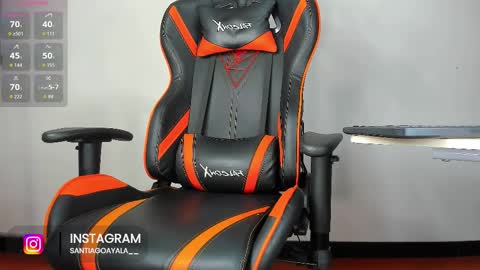 Snapshot of santi_mdz chatting on 01.08.26 ADRIK CANO online show from 01.08.26