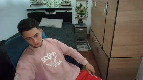 santi_ss online show from 04.16.26
