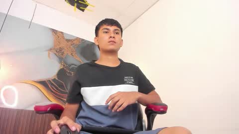 santiagocool online show from 04.18.26