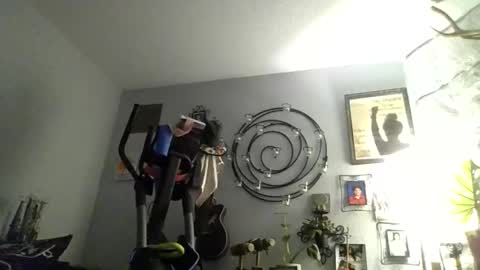 Snapshot of santiagorivera012477 chatting on 10.20.25 santiagorivera012477 online show from 10.20.25