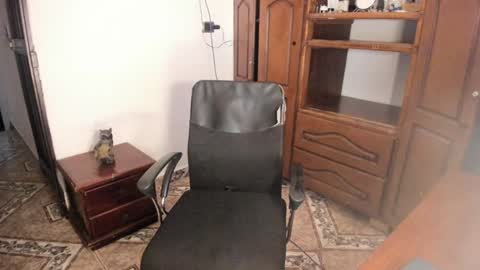 Julius Novachrono  online show from 12.06.24