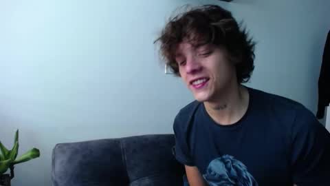 Santii online show from 12.13.24