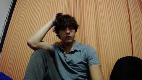 Santii online show from 01.14.25