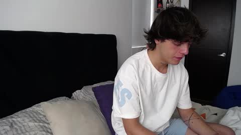 Santii online show from 02.16.25