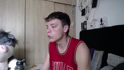 Santii online show from 09.12.25