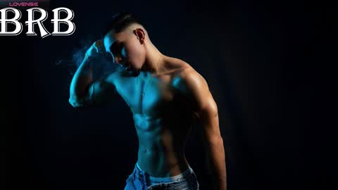 Santiago Seans online show from 10.22.25