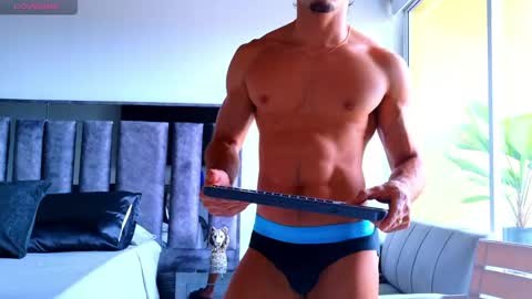 Santiago Seans online show from 05.11.26