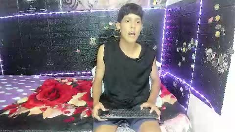 Snapshot of santos_xd chatting on 06.20.26 santos online show from 06.20.26