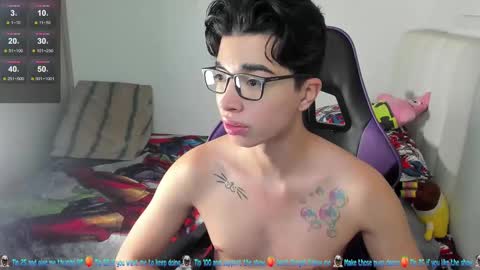 Mr. Santiago online show from 03.05.25