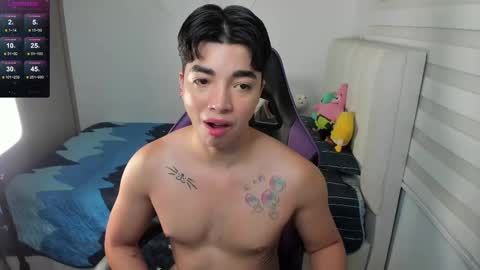 Mr. Santiago online show from 10.04.25