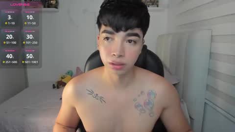 Snapshot of santy7u7 chatting on 06.25.26 Mr. Santiago online show from 06.25.26