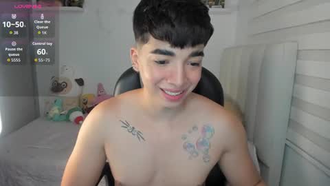 Snapshot of santy7u7 chatting on 07.07.26 Mr. Santiago online show from 07.07.26