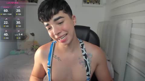 Snapshot of santy7u7 chatting on 07.16.26 Mr. Santiago online show from 07.16.26