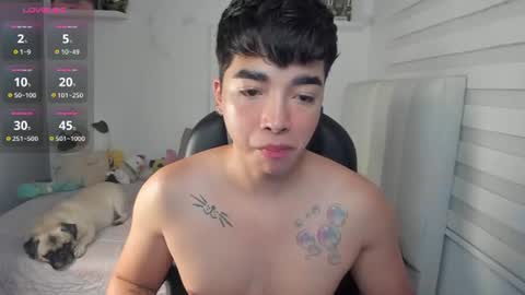 Snapshot of santy7u7 chatting on 07.24.26 Mr. Santiago online show from 07.24.26