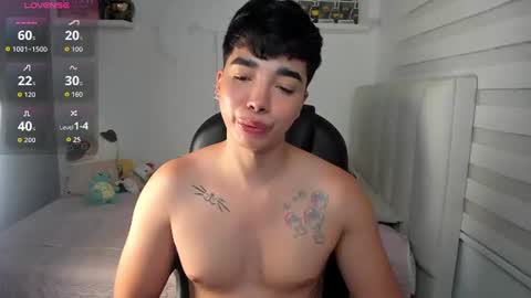 Snapshot of santy7u7 chatting on 07.28.26 Mr. Santiago online show from 07.28.26