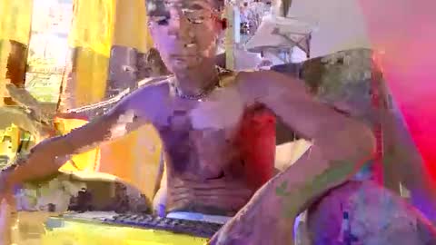 Snapshot of santy_0908 chatting on 11.30.25 santy online show from 11.30.25