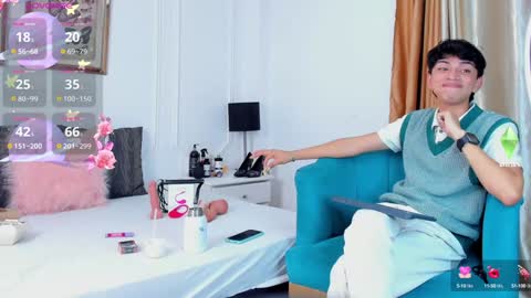 Snapshot of santy_carrington chatting on 01.15.25 Santiago Carrington online show from 01.15.25