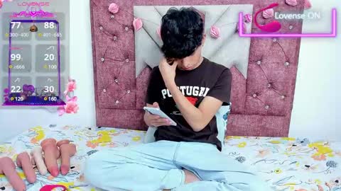 Santiago Carrington online show from 03.07.25