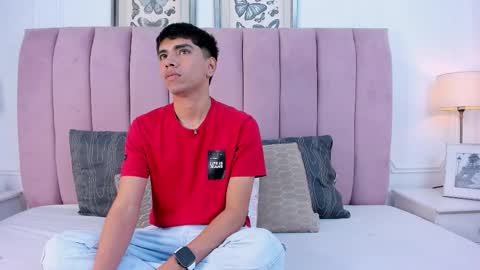 Snapshot of santy_carrington chatting on 03.06.26 Santiago Carrington online show from 03.06.26