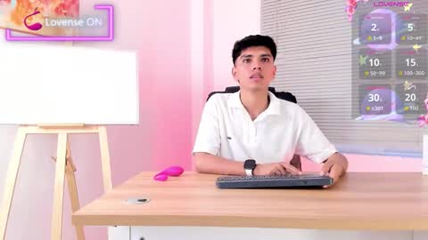 Snapshot of santy_carrington chatting on 03.23.26 Santiago Carrington online show from 03.23.26