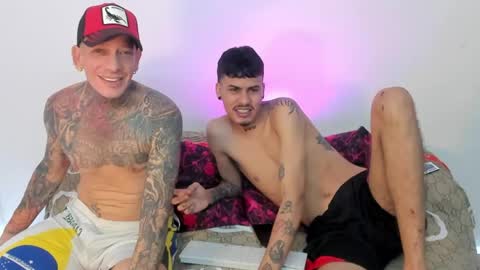 santy_of1 online show from 04.29.26