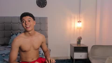 Snapshot of santy_stump chatting on 12.03.25 santy_stump online show from 12.03.25