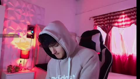 Snapshot of santyago_taylor chatting on 01.03.25 Santyago online show from 01.03.25