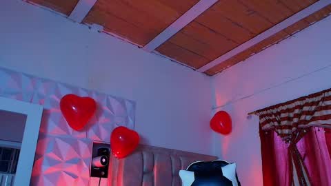 Snapshot of santyago_taylor chatting on 02.19.25 Santyago online show from 02.19.25