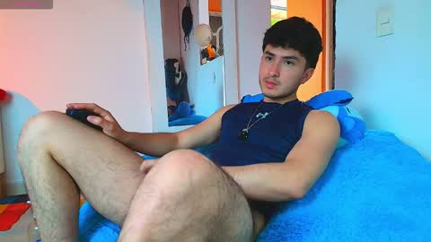 Snapshot of santyago_taylor chatting on 03.04.26 Santyago online show from 03.04.26