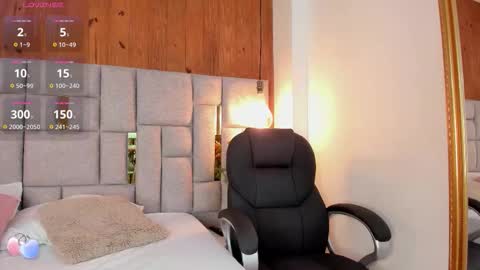 Saori  online show from 10.11.25