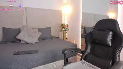 Saori  online show from 02.21.26