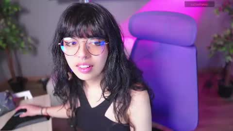 Snapshot of saphyralux chatting on 07.08.26 saphyralux online show from 07.08.26