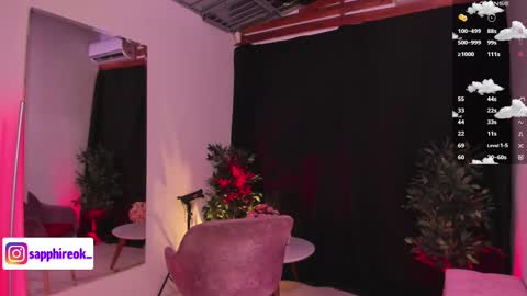 Snapshot of sapphire_venus chatting on 10.01.25 Valerin online show from 10.01.25