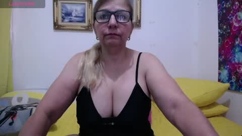 sara online show from 04.26.26